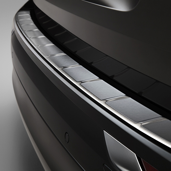 REAR BUMPER TOP PROTECTOR